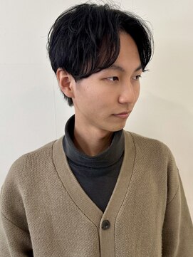 アンプ(amp) ショートウルフ　センターパート