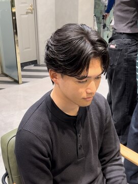 ゼスト リル 新宿(ZEST lill) ニュアンスパーマ センターパート 新宿