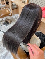 アテナ(ATENA) パサつきを解消する潤いヘア