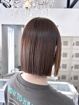 ヘアーブランドジン ヴェール(HAIR BRAND Jin Vert) ストンとまとまるヘイリーボブ