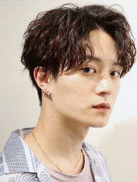 アズ ワン(AS ONE) 波巻きパーマツイストスパイラルパーマツーブロックメンズ黒髪