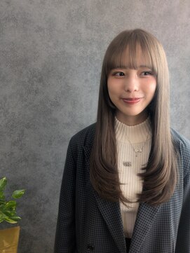 ヴィヴァーシャス(viva cious) ロングレイヤー　ダブルカラー