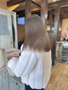 モアムー(Moremuu) 【Maho】ミルクティーベージュ