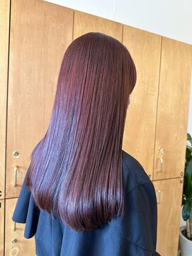 トラ バイ プティパ(Tora by petit pas) ワインレッド