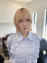 ベイ(BAE)&nbsp;ホワイトブロンドボブ