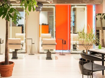 LAKA　hair&make  赤坂　【ラカ】