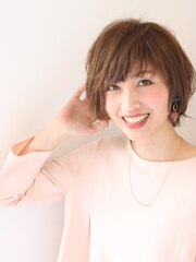 大人女性のアシメショート