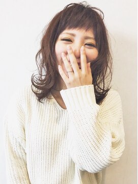 ショウビット(Show Bit) ピンク×外ハネ