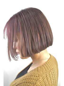 チェレ ロッソ 金剛店(Chere rosso) 前下がりボブ切りっぱなしボブ×パープルガーネット×ハイライト