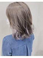 カモン(CAMON)&nbsp;[CAMON. ]#ラベンダーグレージュ#インナーカラー#イルミナ