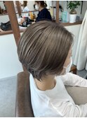 ニュアンスグレージュ