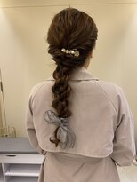 ブリス(VLISS) 編みおろしヘアアレンジ☆