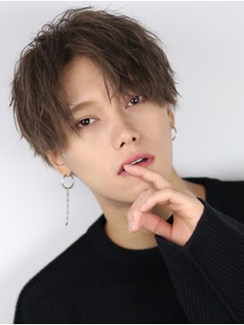 リップス 渋谷(LIPPS) エミルスパイラル