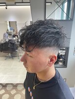 ロイオブジゼル(roi of GiseL)&nbsp;スキンフェード×スペインカール【博多天神】@halu_the_world