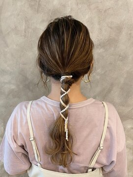 ブルー 青葉台(BLUE) ポニーアレンジ