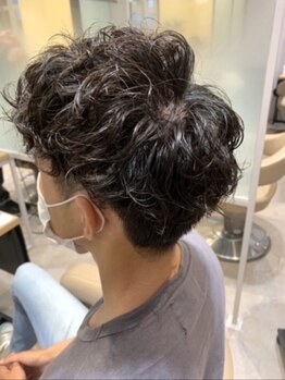 アース 湘南台店(HAIR&MAKE EARTH)の写真/湘南台◆最先端のパーマ技術で髪へのダメージを最小限にし、トレンドスタイルを実現♪