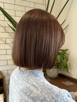 ファルファラ(farfara) 【farfara】丸みボブ/ブラウンベージュ（問屋町テラス）大島結衣