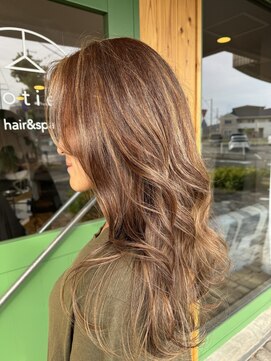 コティー(cotie.) 3Dカラー