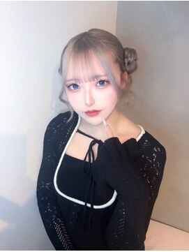 ドットハリス(.Hallis) ハイトーン/ホワイトシルバー/髪質改善