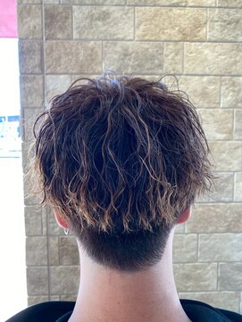 アース 豊橋店(HAIR&MAKE EARTH) カット+パーマ