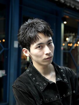 フィフス トウキョウ (fifth TOKYO) 渋谷スパイキーショートパーマ刈り上げショートメンズショート