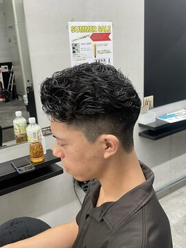 ガイ ラタン ウエスト(GUY lattan west) MEN’S HAIR/極道パーマ/松戸駅/スパイラルパーマ