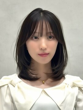 キートス(Kiitos) 軽やかに揺れる　大人ミディアムレイヤー