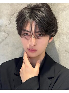 サイン メンズ 渋谷(SIGN men's) フェザーパーマ/ニュアンスパーマ/センターパート/カルマヘア