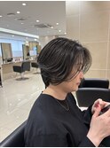 大人毛流れショートスタイル
