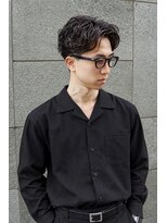 ネイヴィル(navile)&nbsp;センターパート×リフトパーマ