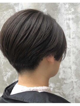 ジリ(JILI) 【JILI】刈り上げベリーショート