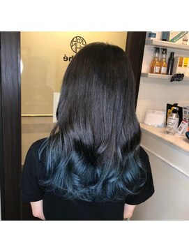 アルーシェ 平井(Alushe) 裾カラー『Ａｌｕｓｈｅ平井』