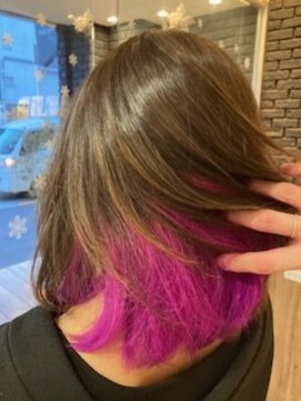 リベア トウキョウ 東大島店(Rever Tokyo) インナーカラー、ミディアム[東大島/東大島駅]