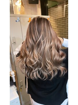 ラフ(LAFF) #黒髪#ボブルフ#ネビージュ#小顔#ワンレン