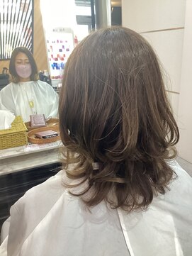 アキコ(AKIko) 大人くびれスタイル