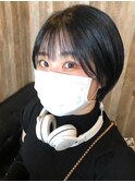 ショートボブ 暗髪×透明感カラー コバルトブルー