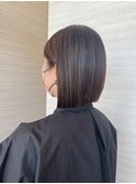 切りっぱなし×グレージュ