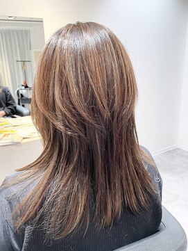 ストフ(stof) レイヤーカット/ハイライト/ベージュカラー