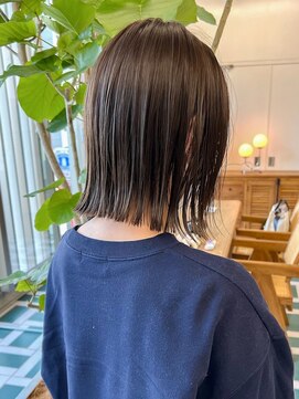 ノエロク 岐阜(noe rok) 【ヘーゼルベージュ】切りっぱなしボブ２