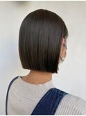 小顔外ハネミディアムアッシュ20代30代40代切りっぱなしボブ
