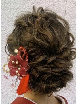 ファムバイアヴァンス(Femme by AVANCE.) 【＠篠澤】成人式ヘアセット