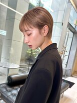 サンバレー(SUNVALLEY) 大人ベリーショート 柔らかハイトーンベージュカラー