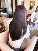 ウシワカマルガーデン(ushiwakamaru Garden)&nbsp;ピンクブラウン/艶ストレート/レイヤースタイル/ロングレイヤー