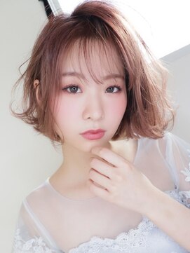 Wiz 吉川店【ウィズ】 大人切りっぱなしボブ/髪質改善/ミルクティーブロンド/吉川