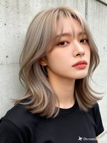 エイチ ウルフカット 大阪梅田(811)&nbsp;くるみちゃんヘアベリーショートマッシュウルフミディアムボブ
