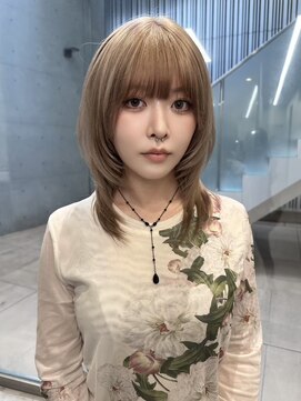 ヴィヴィー 青山表参道店(ViVIE) 顔まわりにレイヤーを入れるだけで大イメチェン