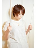 ノイン(noine)&nbsp;noine×耳かけして可愛いシースルーボブ