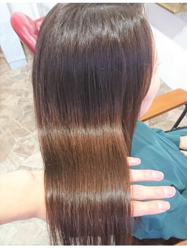 ヘアーアンドアイラッシュ チェイン(HAIR&EYELASH CHAIN) ツヤ髪
