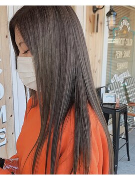 サンディーズ(Sandees) ▼透明感グレージュカラー