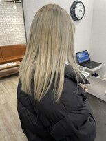 ホワイトベージュ/20代30代/\8800